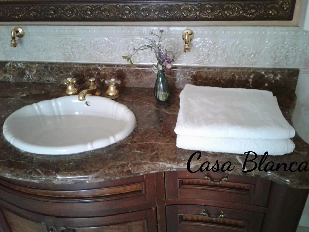 Casa Blanca Hostel Cali 0*,  Kolumbia